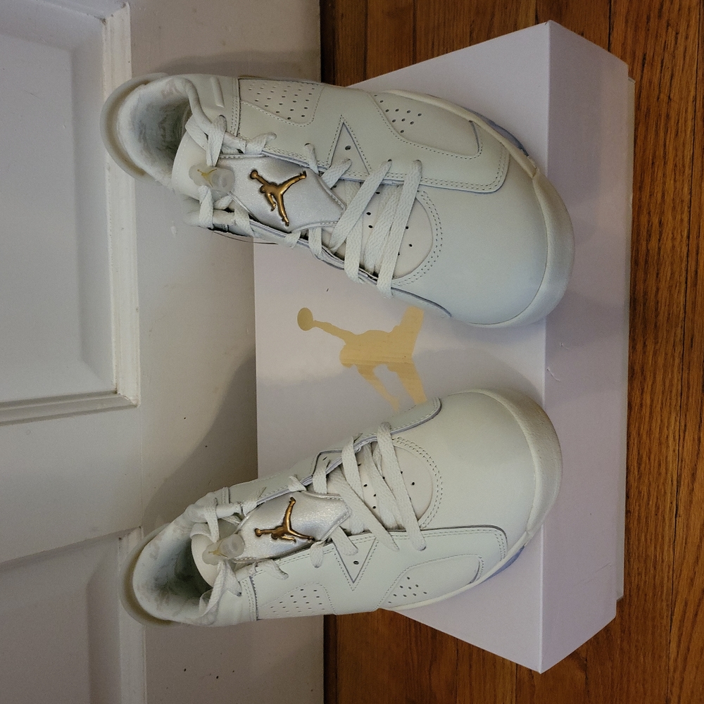 Air Jordans 6 Retro Low Lunar New Years